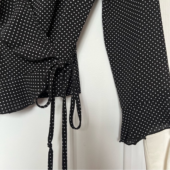 Polka-dot Blouse - Picture 3 of 5